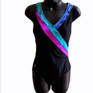 Eddie Bauer Speedo 8L